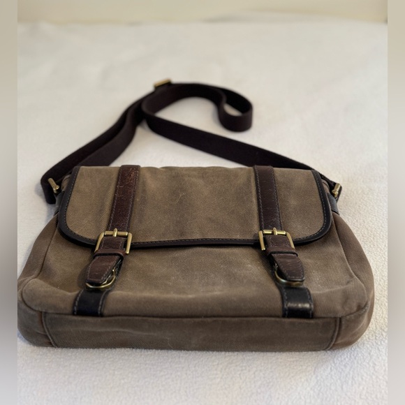 Fossil canvas leather messenger bag - Picture 1 of 13